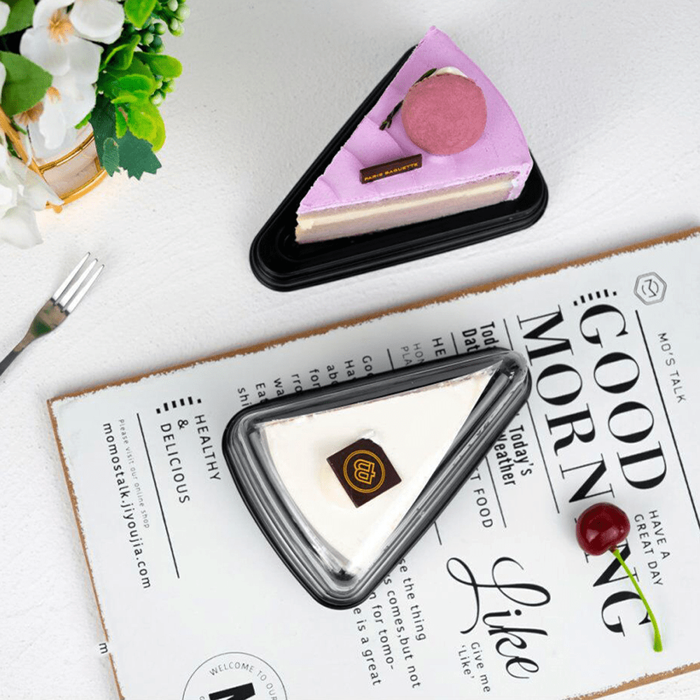 Individual Medium Black Triangle Slice Cake With Lid - TEM IMPORTS™