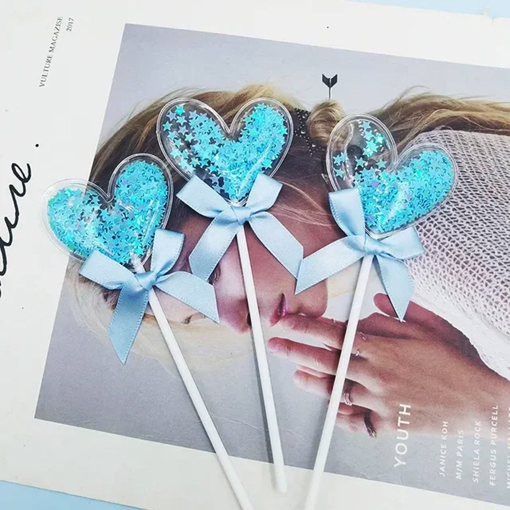 Clear Pillow Heart With Blue Confetti & Bow Cake Topper - TEM IMPORTS™