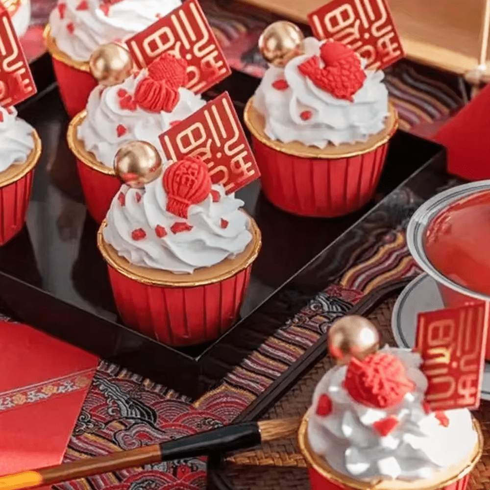 Red And Gold Foil Baking Paper Cup - TEM IMPORTS™