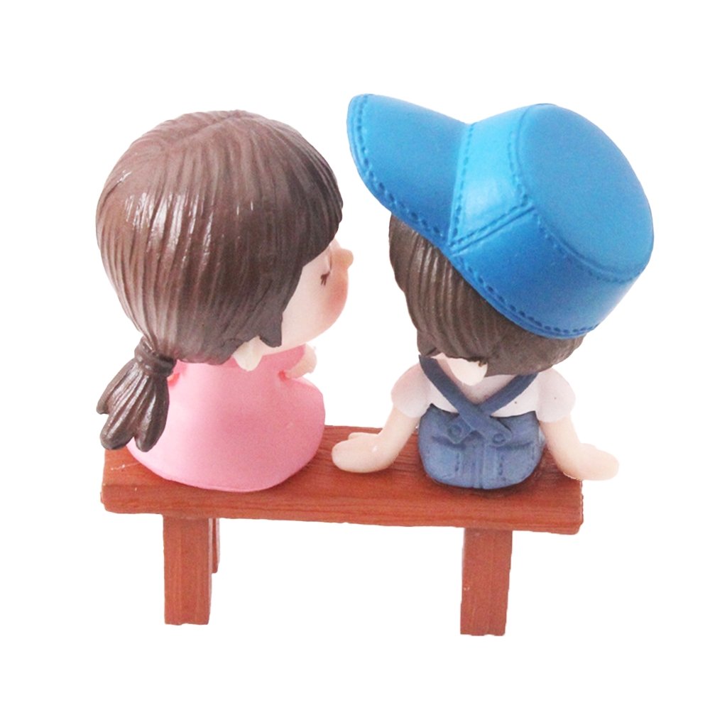 Kissing Boy & Girl Cake Topper Set - TEM IMPORTS™